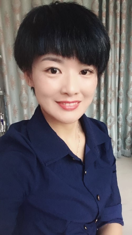纖指圓夢想！保定東方技工學(xué)校創(chuàng)業(yè)者——李丹！  