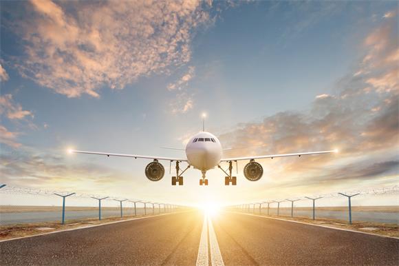 攝圖網_400282264_飛機降落場景（企業(yè)商用）