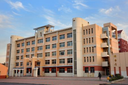 天津市建筑工程學(xué)校有哪些辦學(xué)層次？