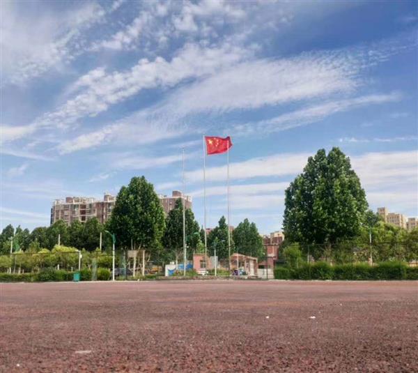 鄭州有正規(guī)的計(jì)算機(jī)學(xué)校嗎？