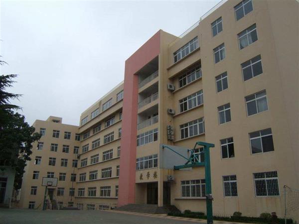 青島市電子信息技術(shù)學(xué)校有哪些電子相關(guān)專業(yè)？